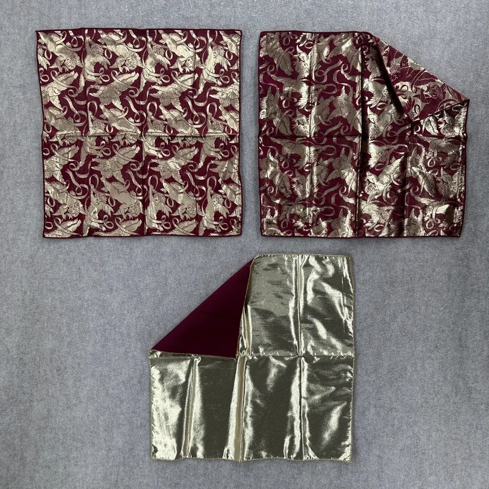 16 Pc VTG Holiday Cloth Napkins Set Gold Burgundy Holly Cherub Metallic